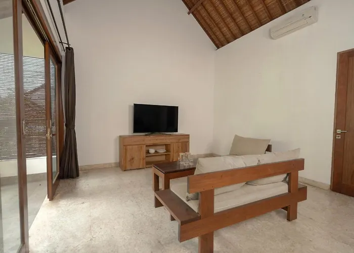 Rarama Close With And Seminyak Гостевой дом Чангу